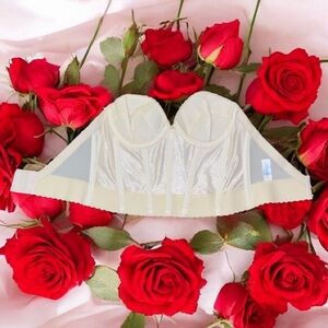 * 1964-1973 JCPenny adonna 36B  BUSTIER LOW BACK Cream  bustier Underwire Padd